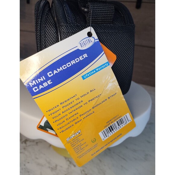 NWT Digital Concepts Camera / Compact Camcorder Bag Black Padded Strap - Picture 3 of 13